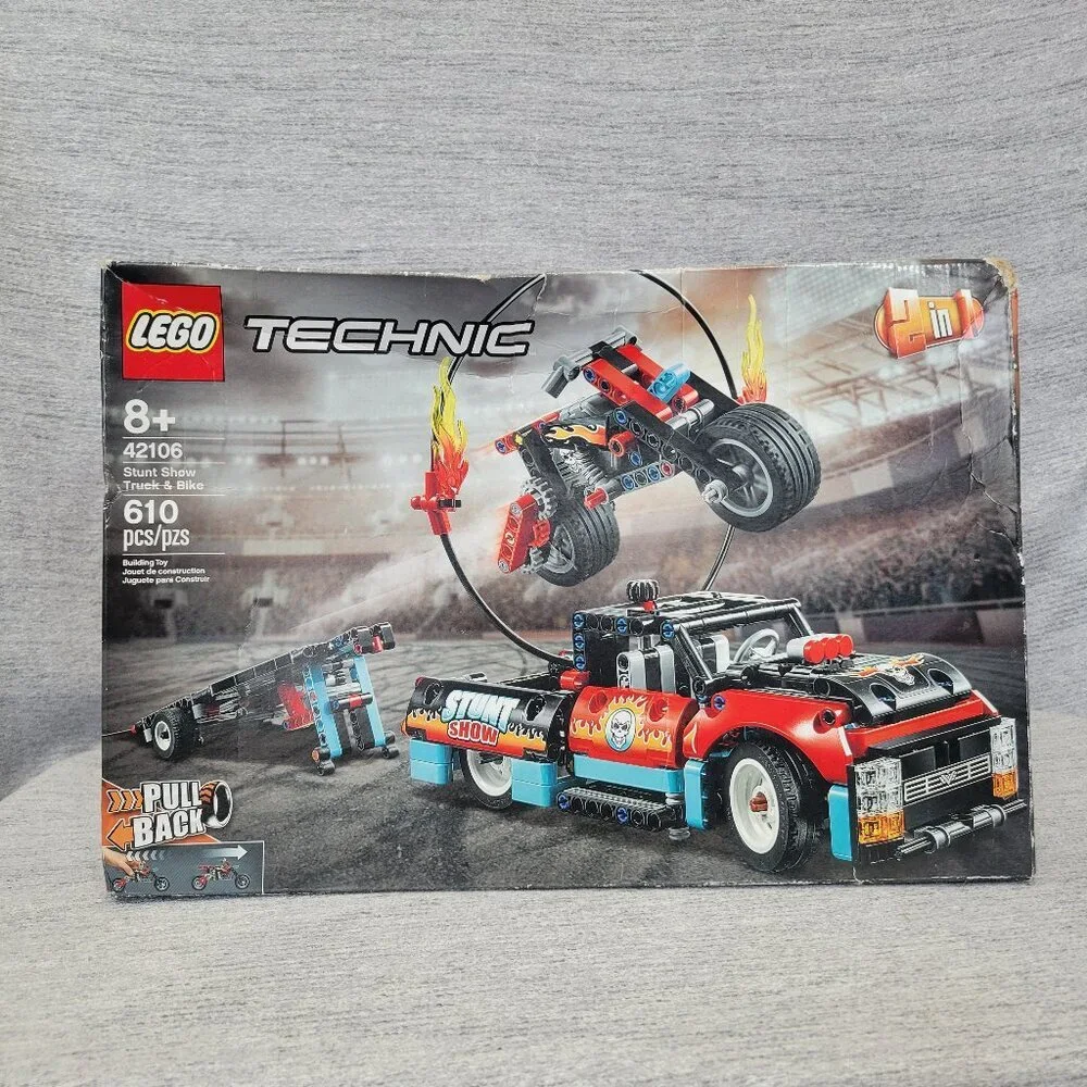 Lego Technic Stunt Show Truck & Bike 42106